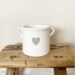 White Heart Planter - Image 2